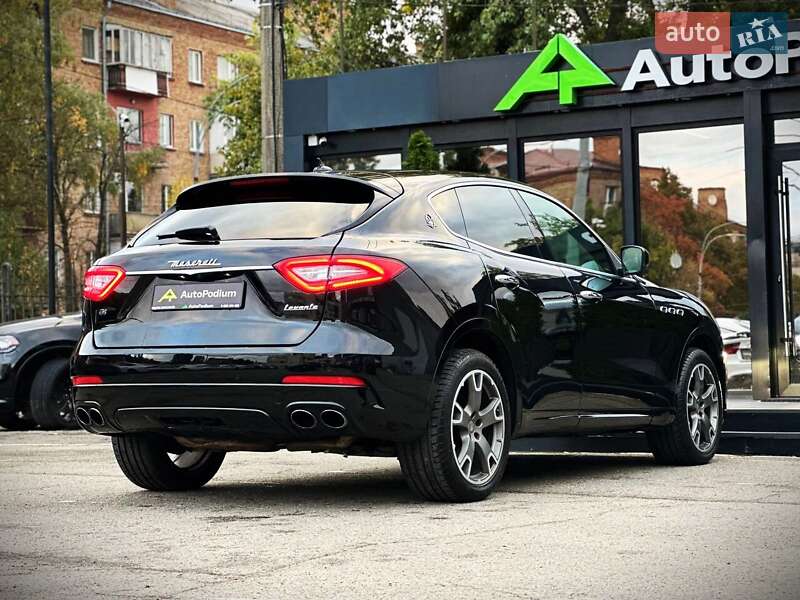 Позашляховик / Кросовер Maserati Levante 2018 в Києві фото 21 Позашляховик / Кросовер Maserati Levante 2018 в Києві