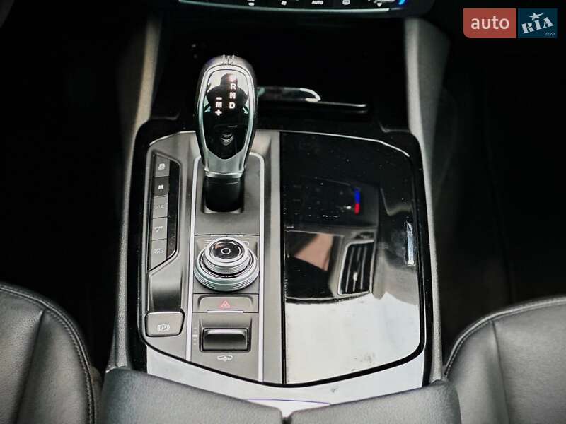 Позашляховик / Кросовер Maserati Levante 2018 в Києві фото 44 Позашляховик / Кросовер Maserati Levante 2018 в Києві