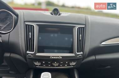 Внедорожник / Кроссовер Maserati Levante 2019 в 