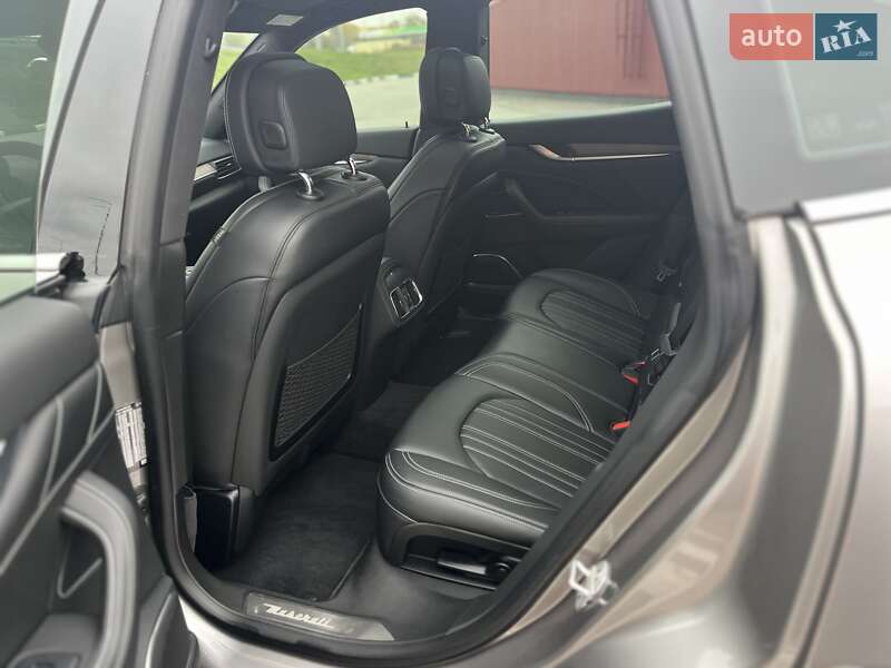 Позашляховик / Кросовер Maserati Levante 2019 в Києві фото 14 Позашляховик / Кросовер Maserati Levante 2019 в Києві