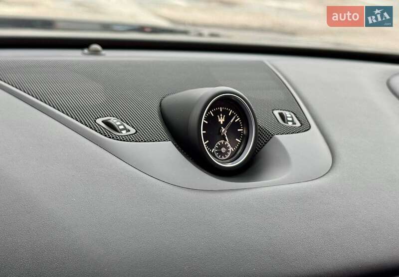 Внедорожник / Кроссовер Maserati Levante 2018 в Киеве фото 43 Внедорожник / Кроссовер Maserati Levante 2018 в Киеве