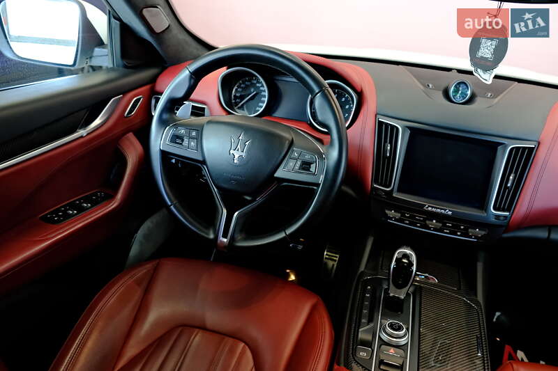 Позашляховик / Кросовер Maserati Levante 2019 в Одесі фото 57 Позашляховик / Кросовер Maserati Levante 2019 в Одесі