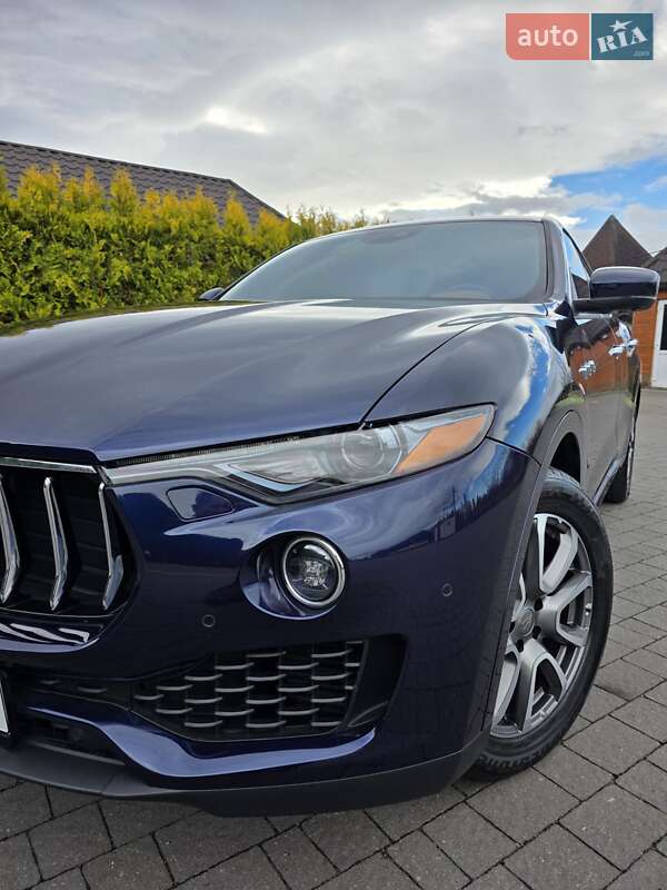 Позашляховик / Кросовер Maserati Levante 2018 в Львові