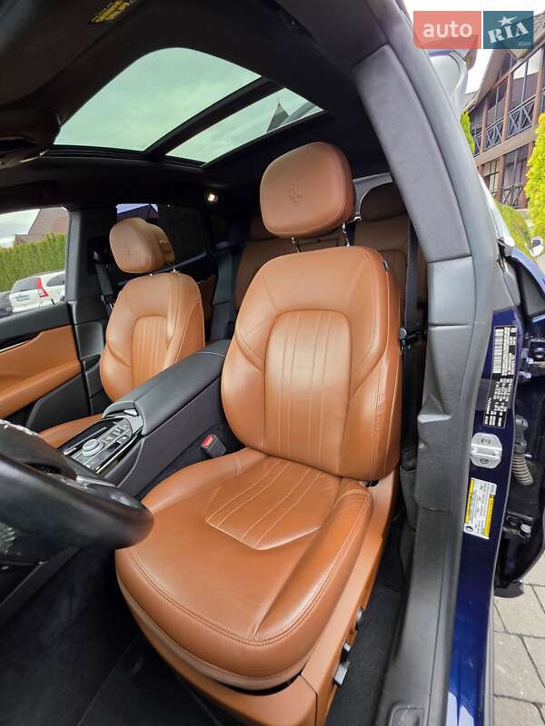 Позашляховик / Кросовер Maserati Levante 2018 в Львові