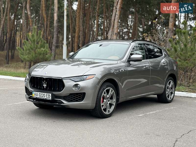 Позашляховик / Кросовер Maserati Levante 2017 в Києві