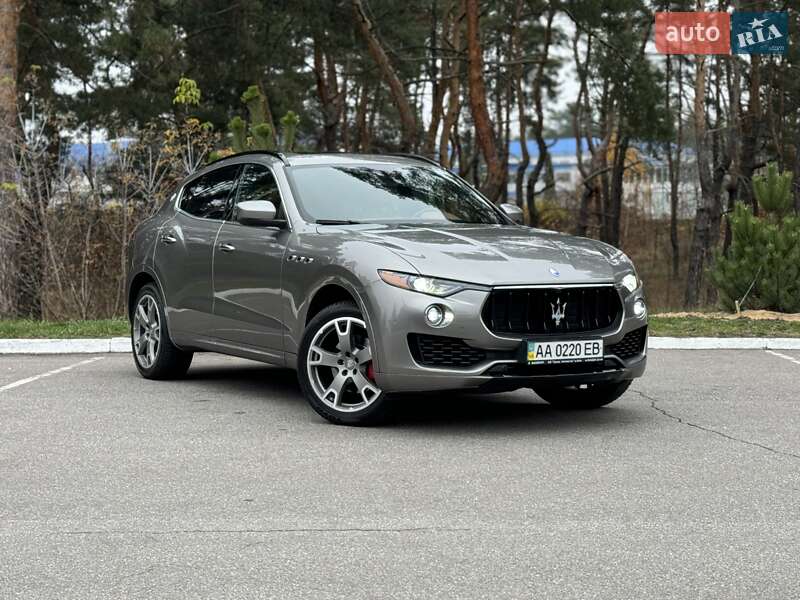 Позашляховик / Кросовер Maserati Levante 2017 в Києві