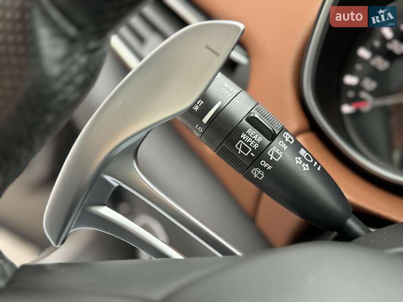 Позашляховик / Кросовер Maserati Levante 2017 в Києві