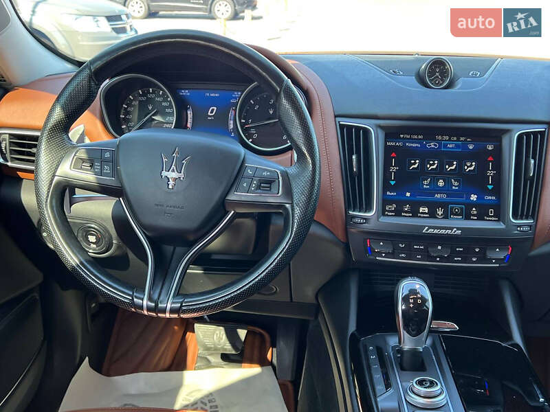 Внедорожник / Кроссовер Maserati Levante 2019 в Житомире