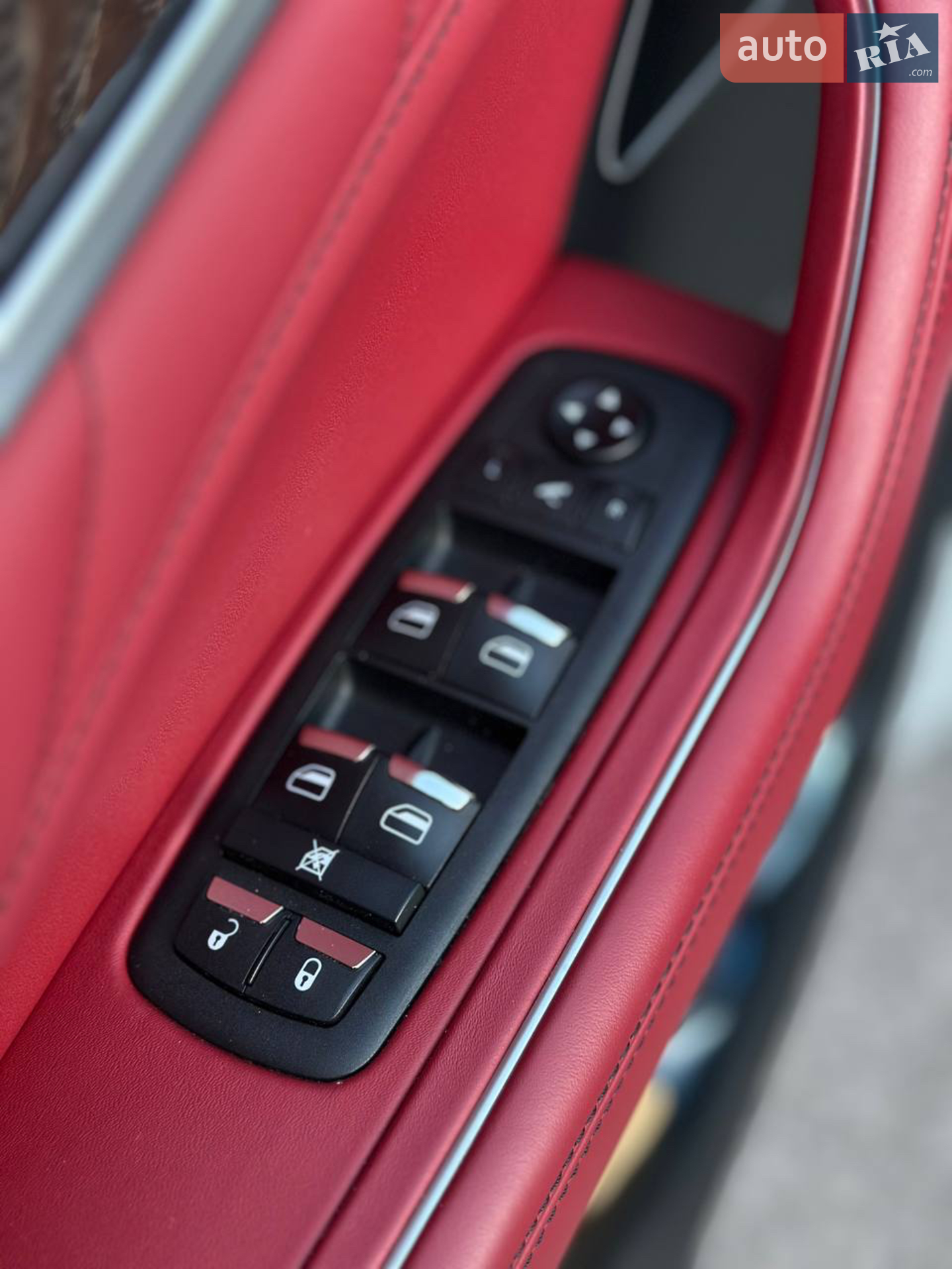 2021 Maserati Levante - мініатюра 20
