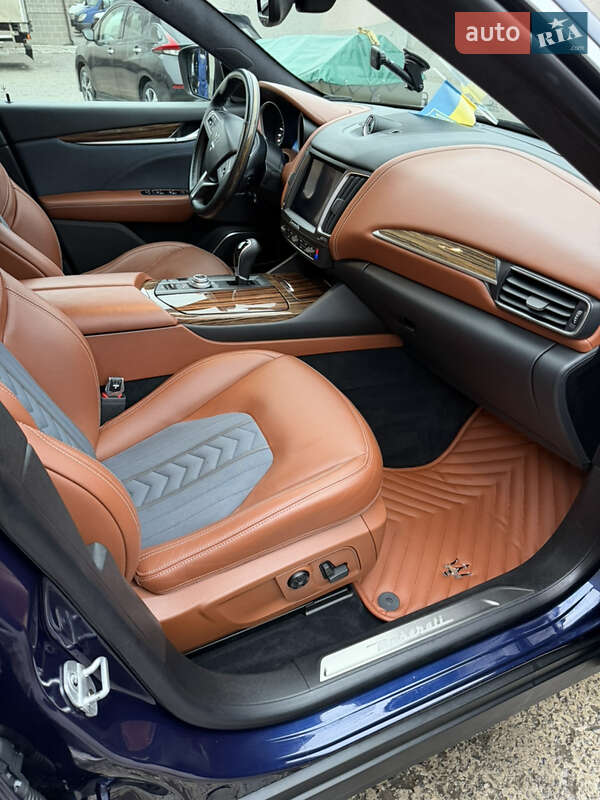 Внедорожник / Кроссовер Maserati Levante 2018 в Днепре фото 31 Внедорожник / Кроссовер Maserati Levante 2018 в Днепре