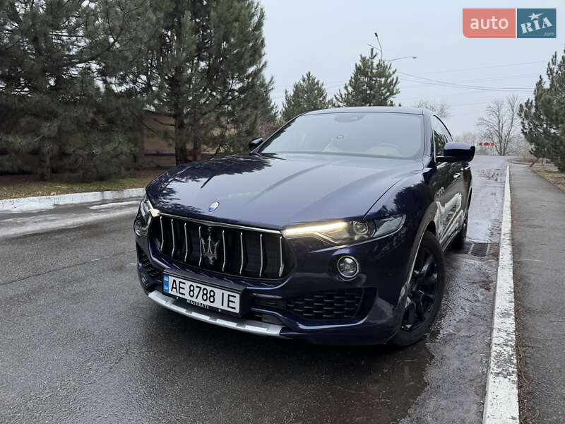 Внедорожник / Кроссовер Maserati Levante 2018 в Днепре фото 53 Внедорожник / Кроссовер Maserati Levante 2018 в Днепре