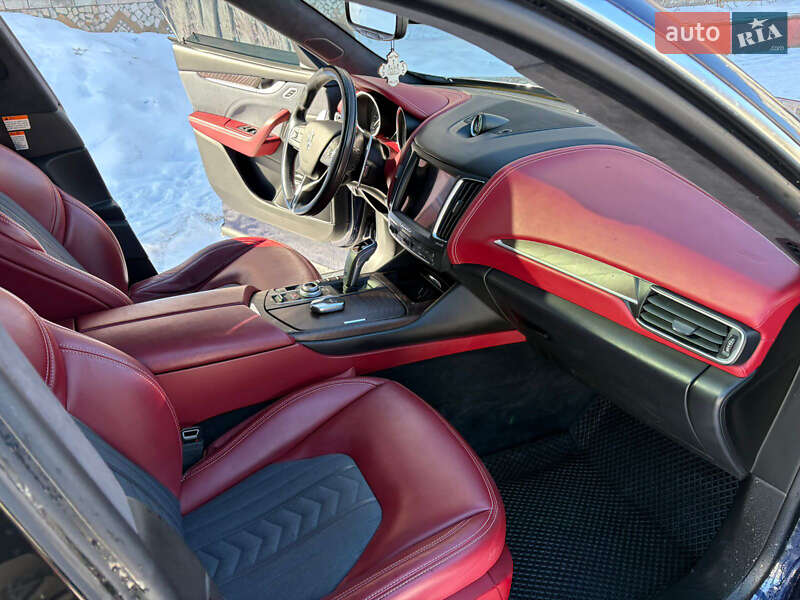 Внедорожник / Кроссовер Maserati Levante 2018 в Тернополе фото 10 Внедорожник / Кроссовер Maserati Levante 2018 в Тернополе