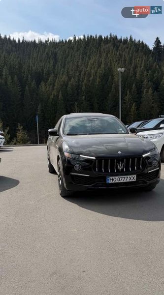 Позашляховик / Кросовер Maserati Levante 2018 в Тернополі