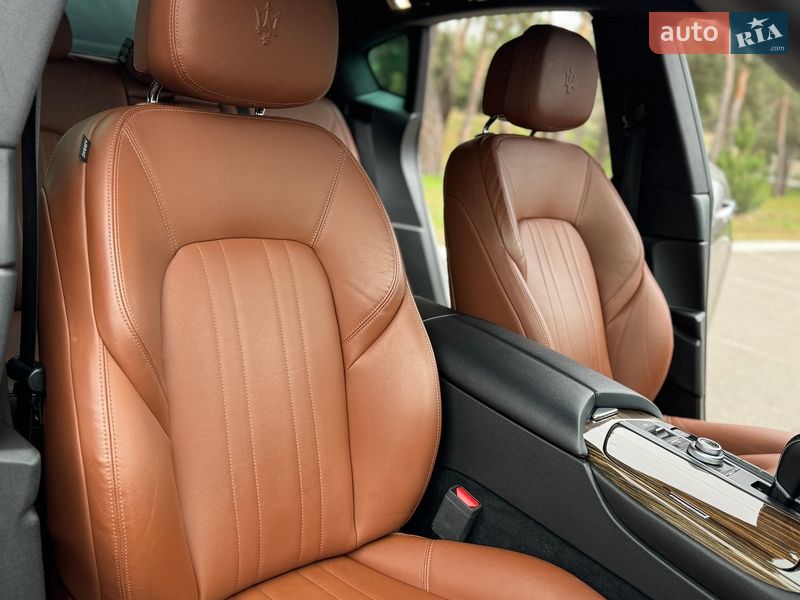 Позашляховик / Кросовер Maserati Levante 2017 в Києві