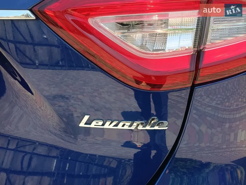 Maserati Levante 2019 VIN ZN661XUS3LX342337 фото оголошення 12 з 94