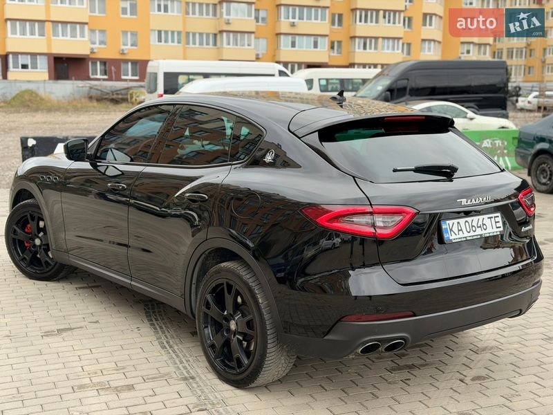 Внедорожник / Кроссовер Maserati Levante 2016 в Киеве фото 8 Внедорожник / Кроссовер Maserati Levante 2016 в Киеве