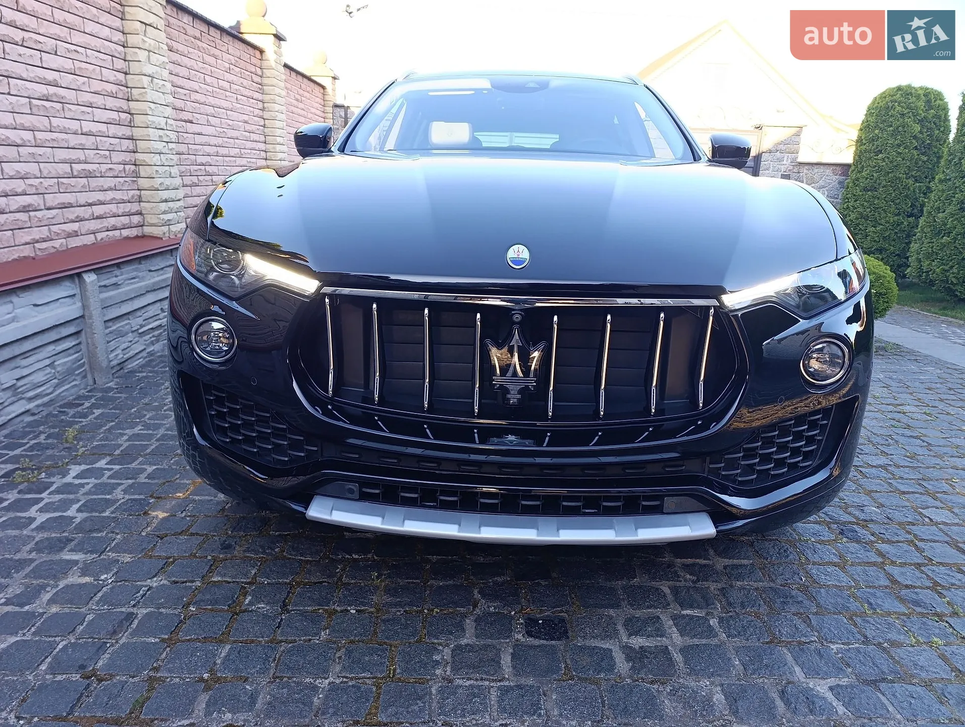 2017 Maserati Levante - мініатюра 11
