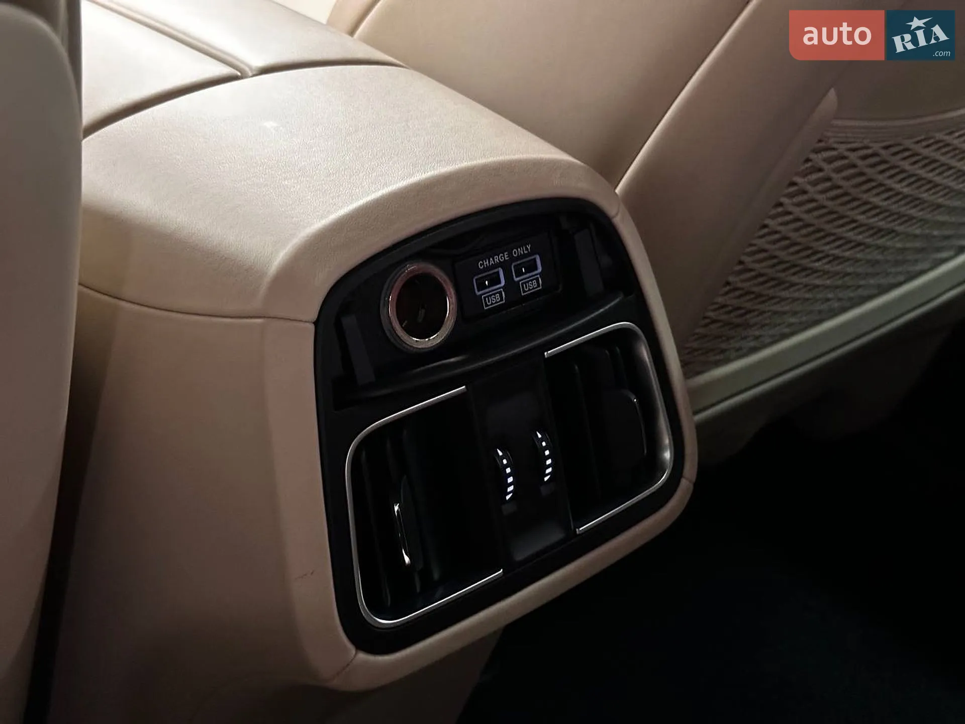2017 Maserati Levante - мініатюра 35