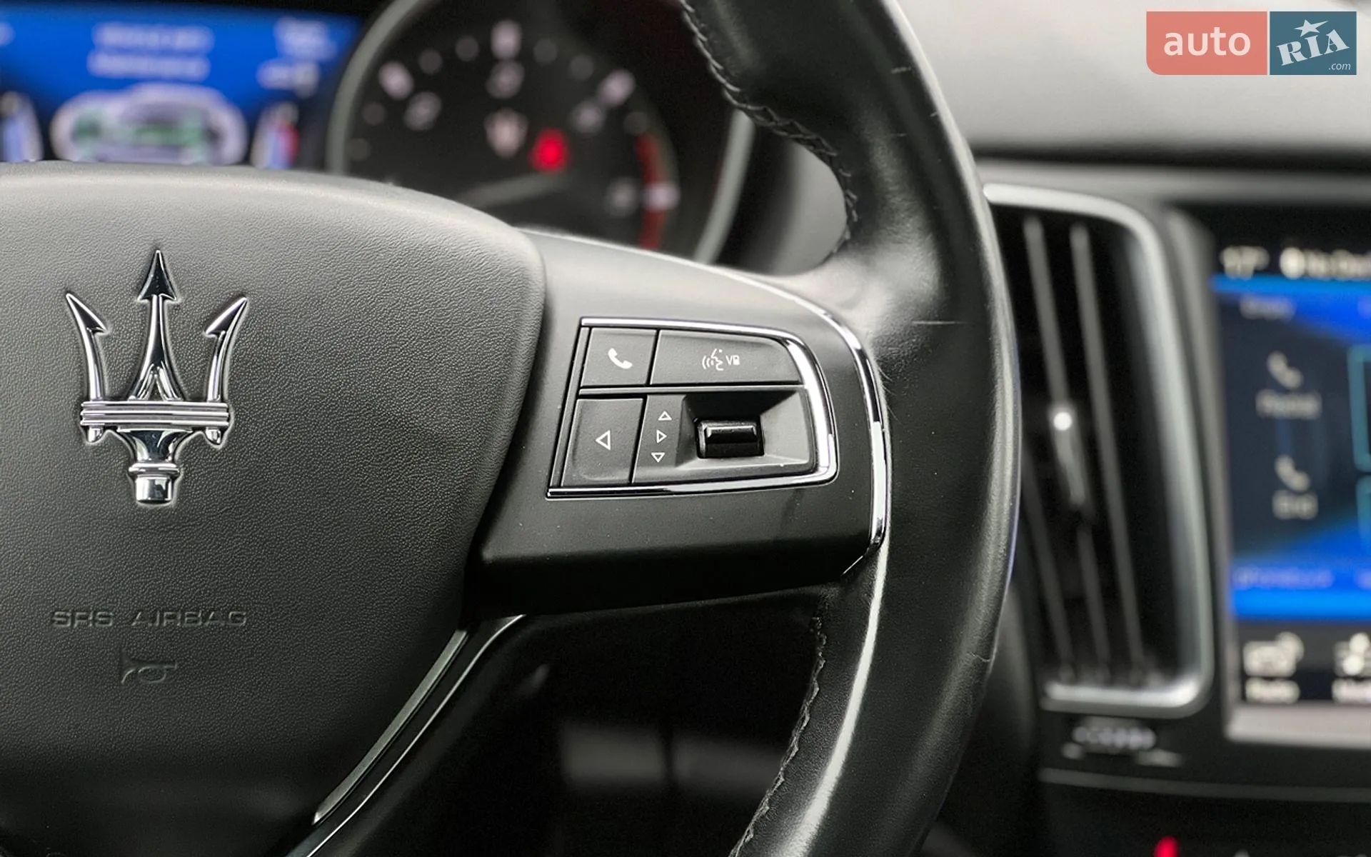 2017 Maserati Levante - мініатюра 15