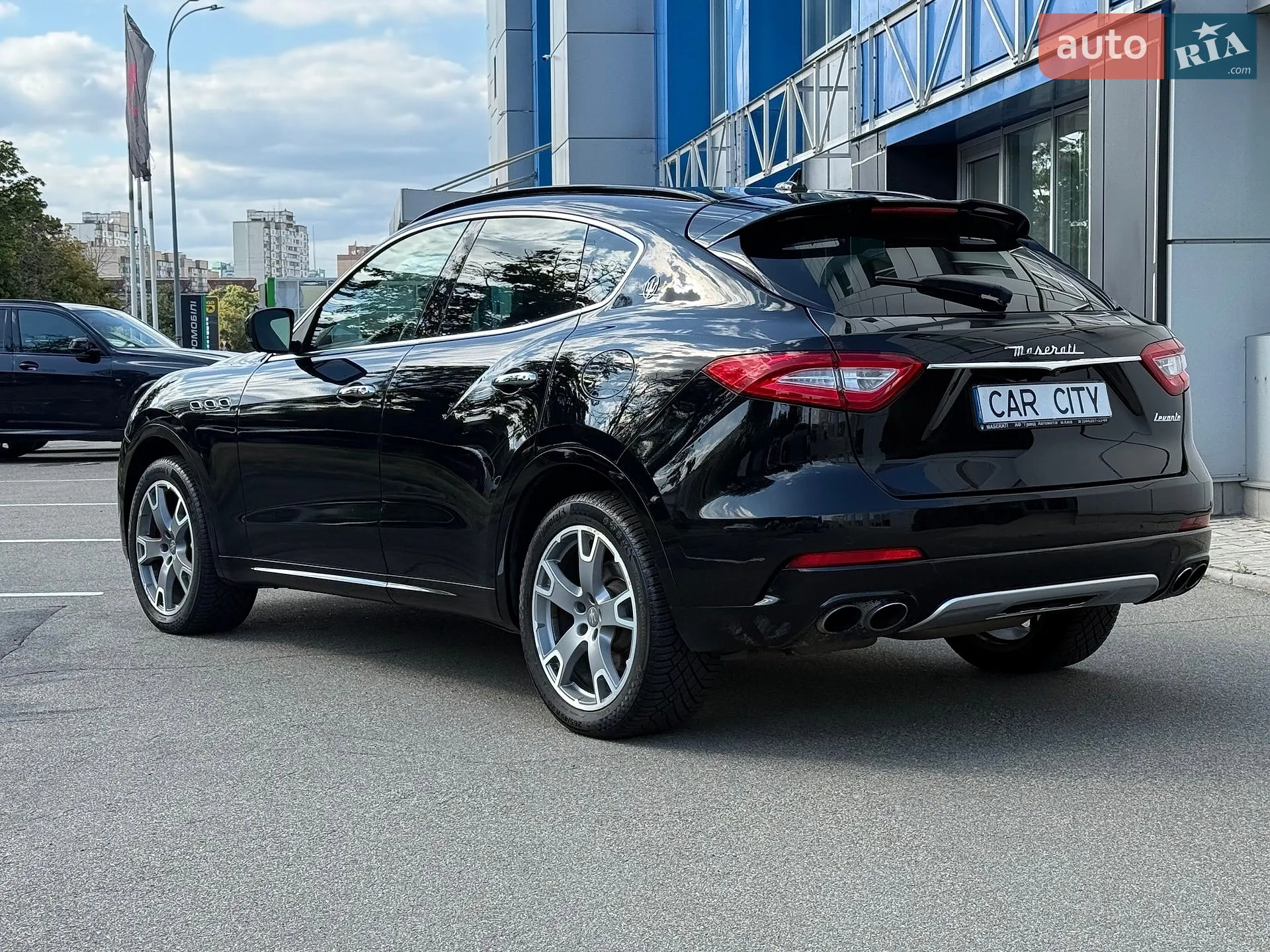 2016 Maserati Levante - мініатюра 4