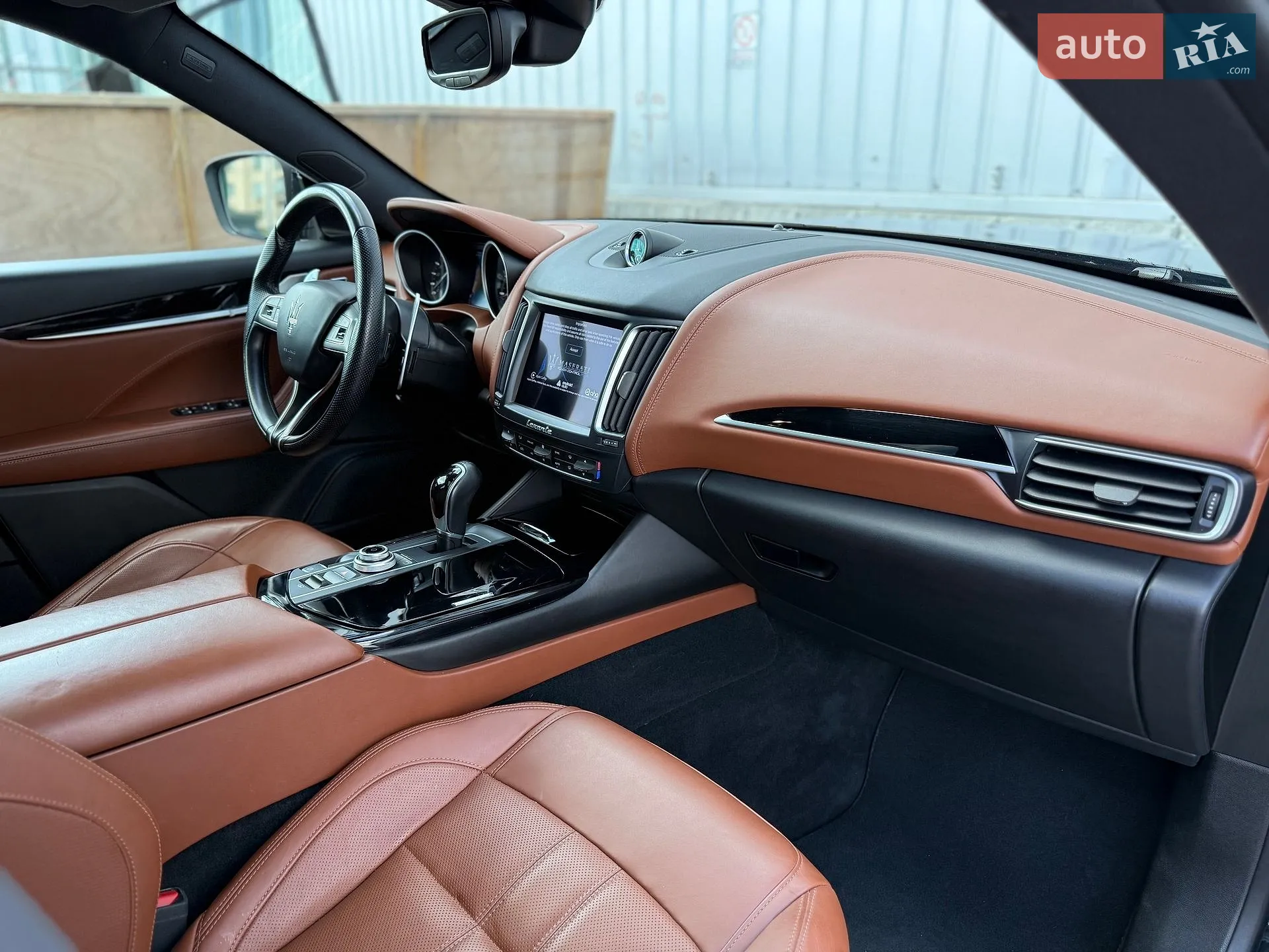 2016 Maserati Levante - мініатюра 14