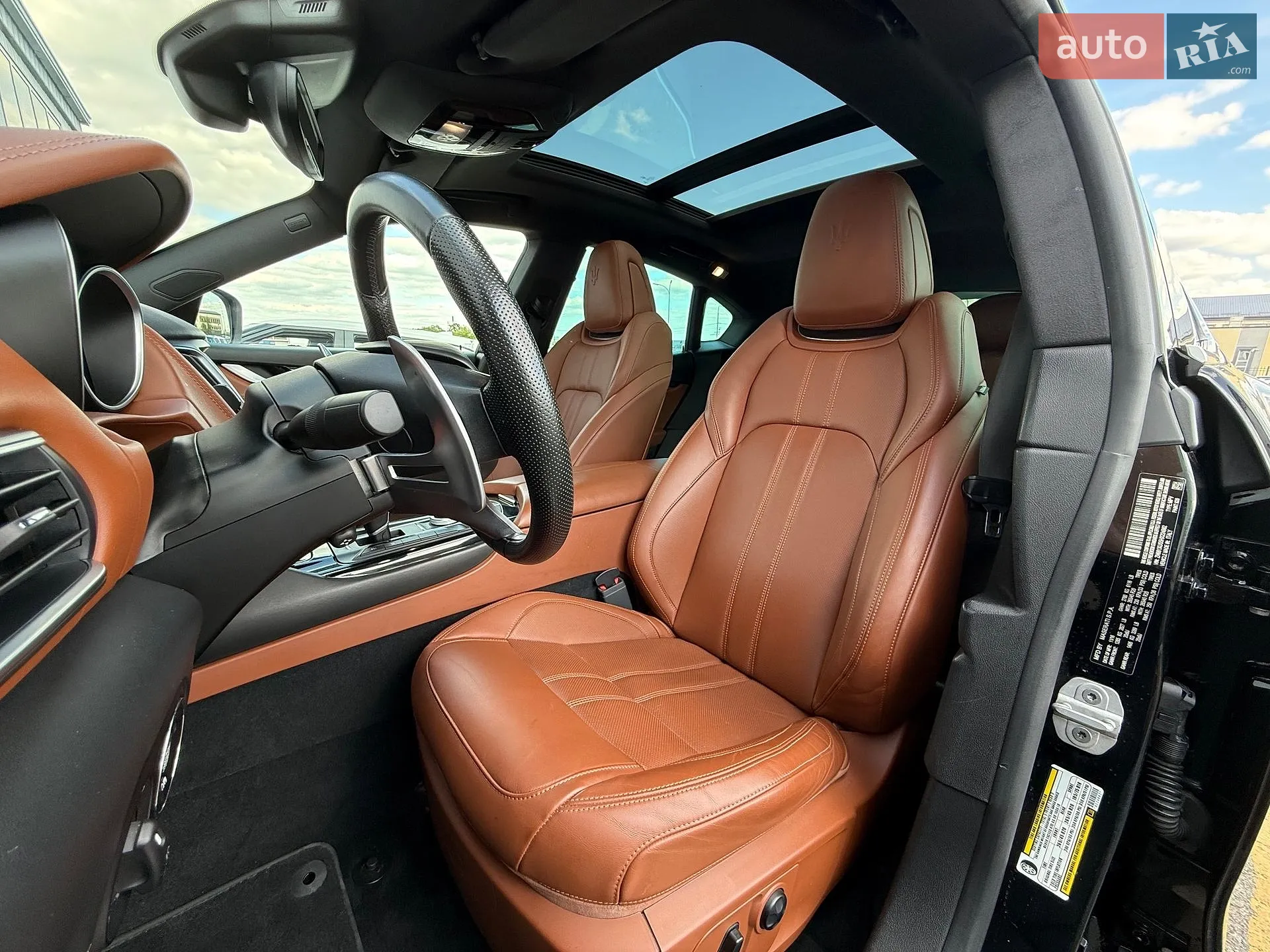 2016 Maserati Levante - мініатюра 16