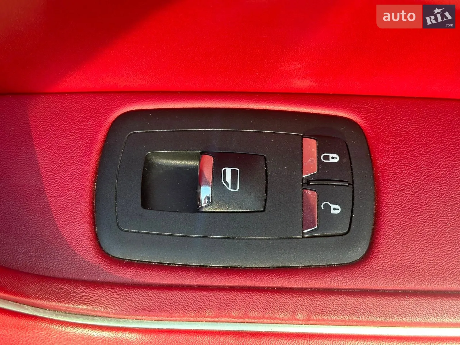 2018 Maserati Levante - мініатюра 12