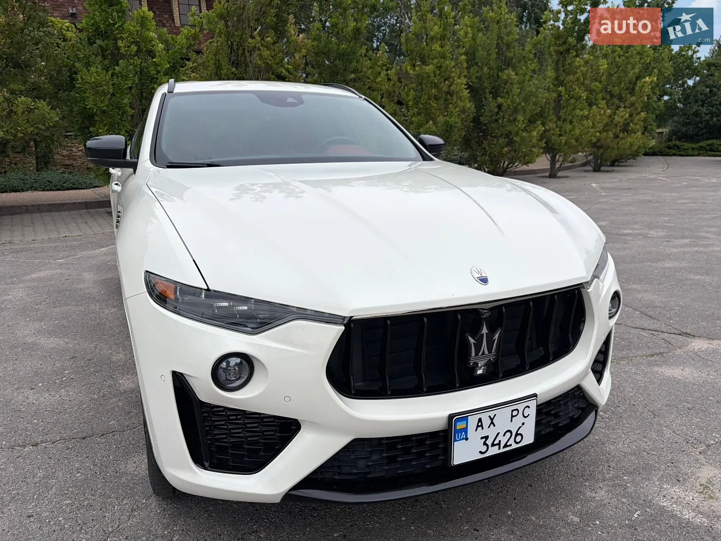2019 Maserati Levante - мініатюра 2