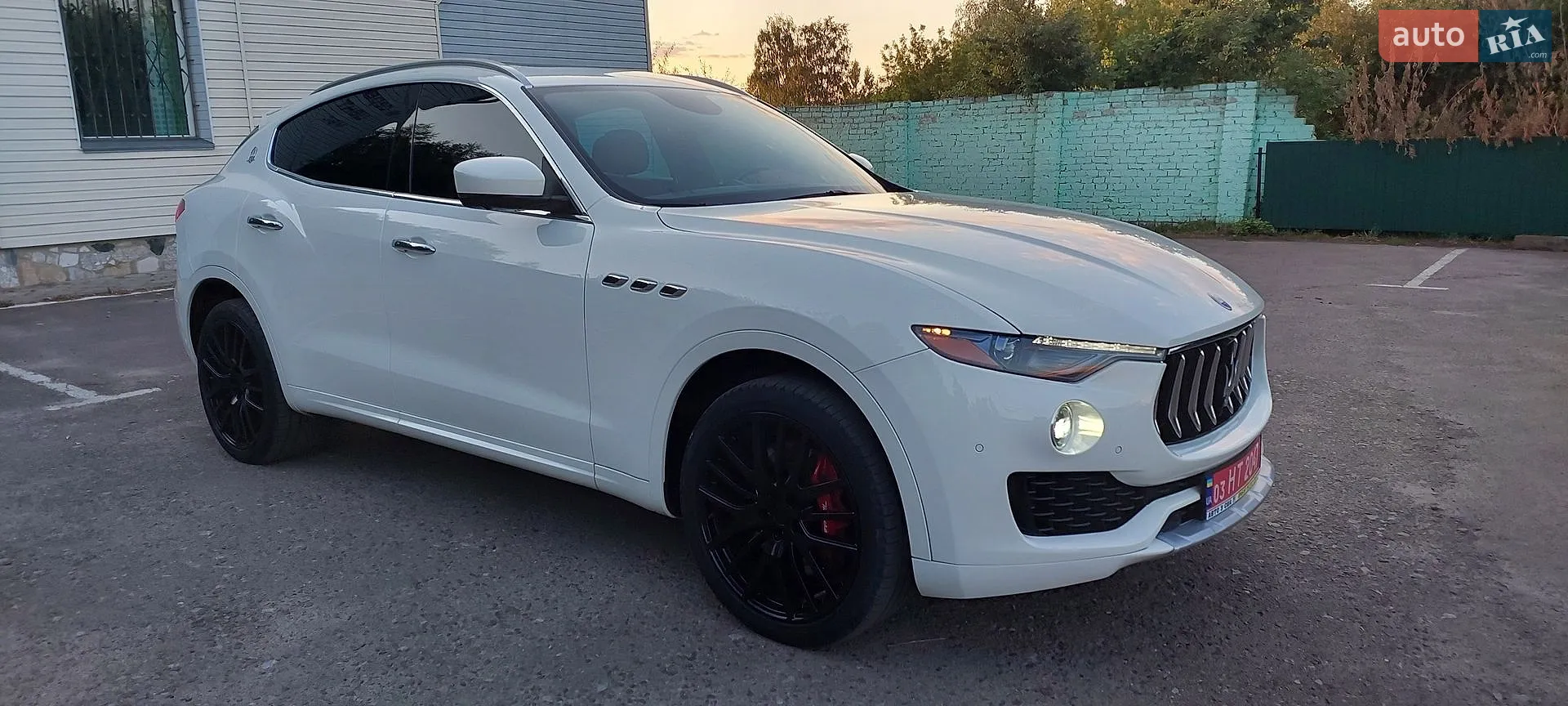 2017 Maserati Levante - мініатюра 9
