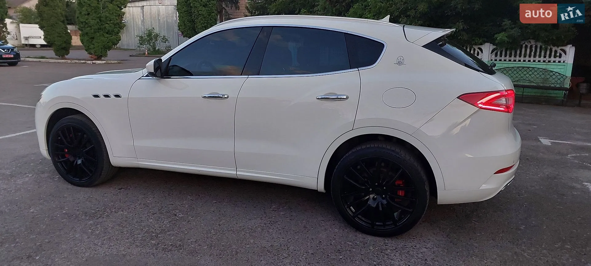 2017 Maserati Levante - мініатюра 20