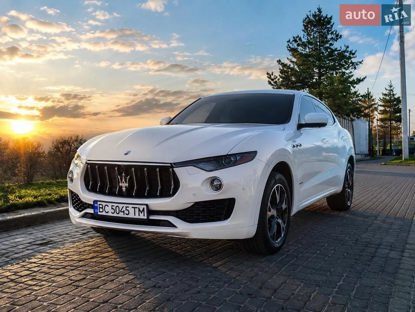 2020 Maserati Levante - фото 1