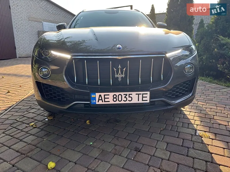 Maserati Levante 2016