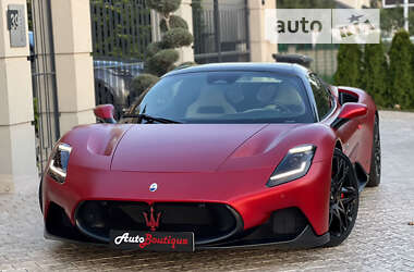 Родстер Maserati MC20 2023 в 