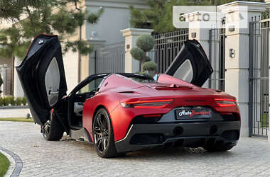 Родстер Maserati MC20 2023 в 
