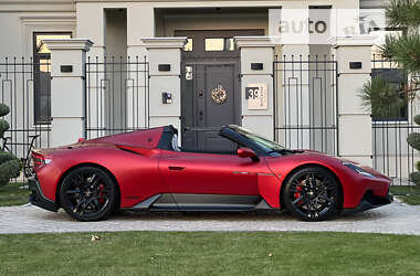 Родстер Maserati MC20 2023 в 