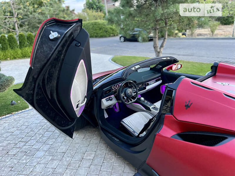 Родстер Maserati MC20 2023 в Одессе фото 53 Родстер Maserati MC20 2023 в Одессе