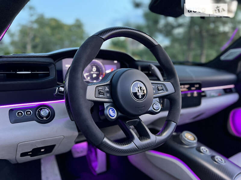 Родстер Maserati MC20 2023 в Одессе фото 63 Родстер Maserati MC20 2023 в Одессе