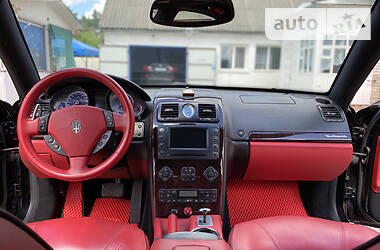 Седан Maserati Quattroporte 2004 в Сумах