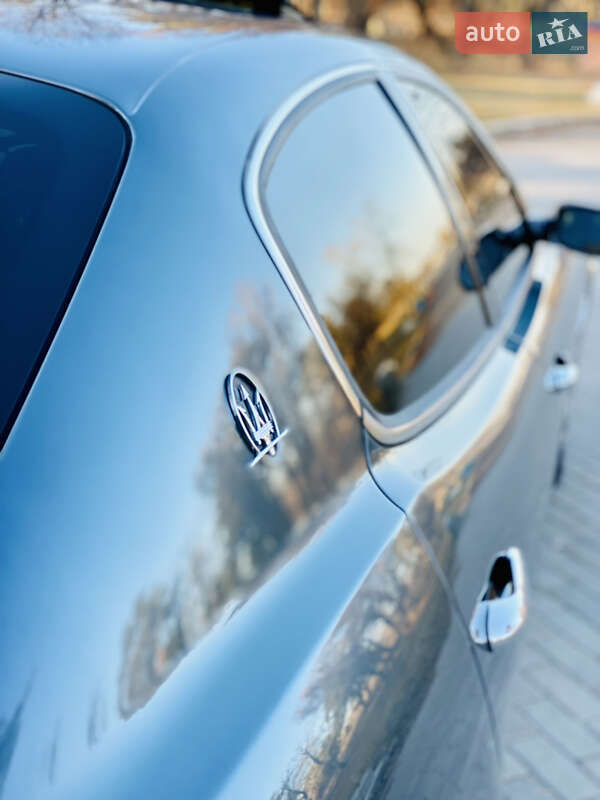 Седан Maserati Quattroporte 2007 в Дніпрі