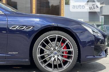 Седан Maserati Quattroporte 2016 в Києві