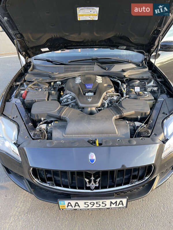 Седан Maserati Quattroporte 2013 в Киеве