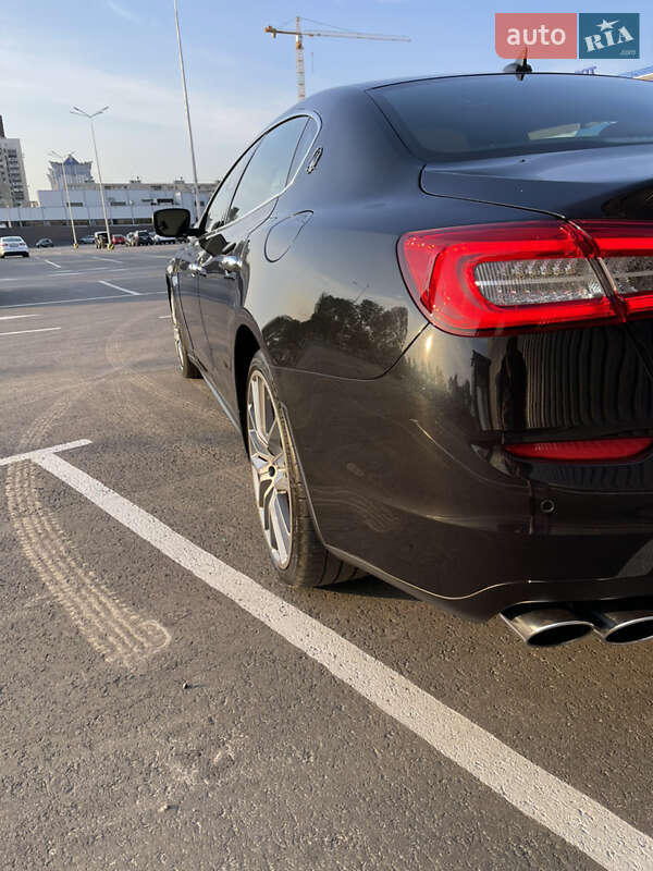 Седан Maserati Quattroporte 2013 в Киеве