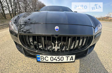 Седан Maserati Quattroporte 2014 в Львові