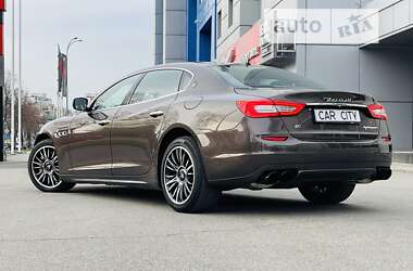 Седан Maserati Quattroporte 2013 в Києві