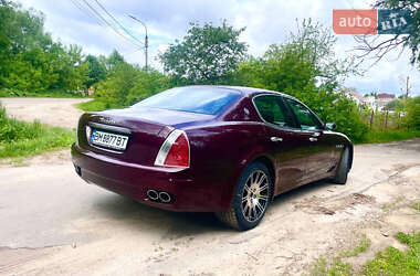 Седан Maserati Quattroporte 2006 в 