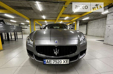 Седан Maserati Quattroporte 2016 в Дніпрі