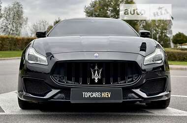 Седан Maserati Quattroporte 2017 в Києві