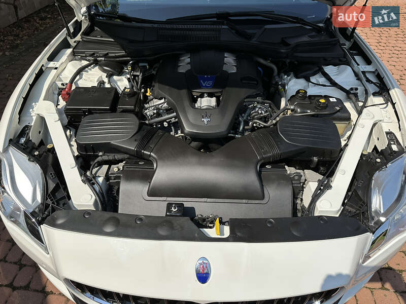 Седан Maserati Quattroporte 2016 в Мукачево фото 10 Седан Maserati Quattroporte 2016 в Мукачево