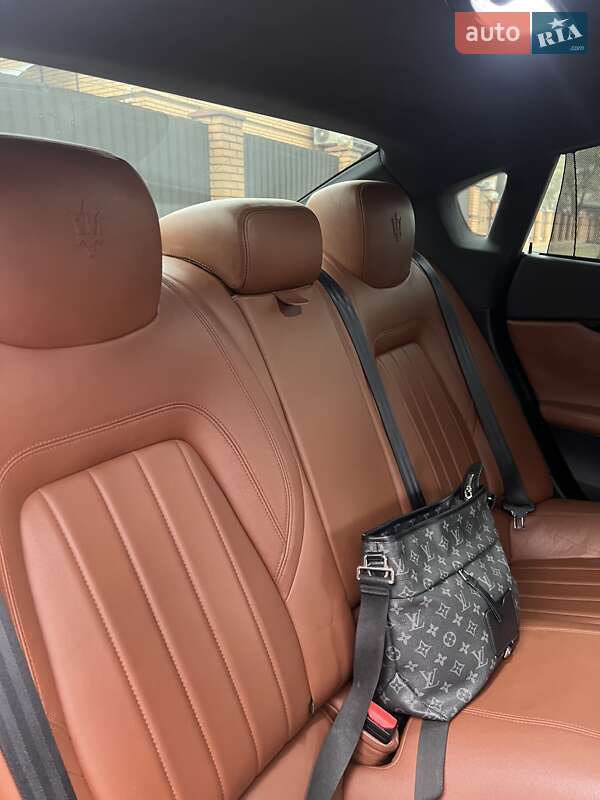Седан Maserati Quattroporte 2014 в Киеве фото 26 Седан Maserati Quattroporte 2014 в Киеве