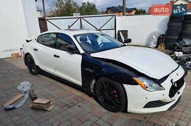 Седан Maserati Quattroporte 2014 в 